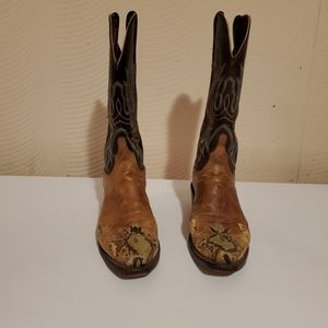 Luchesse womens python